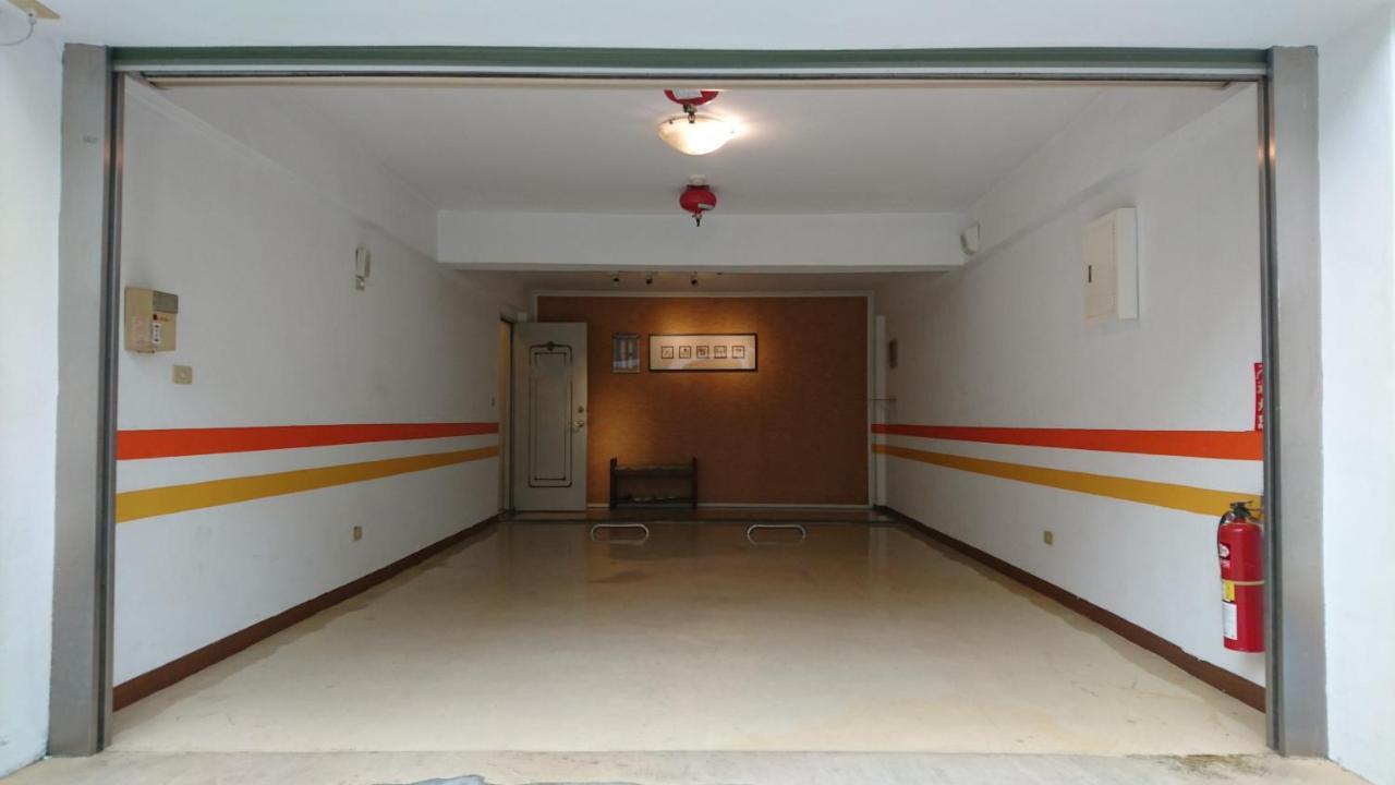 Park Motel Chiayi Exterior foto
