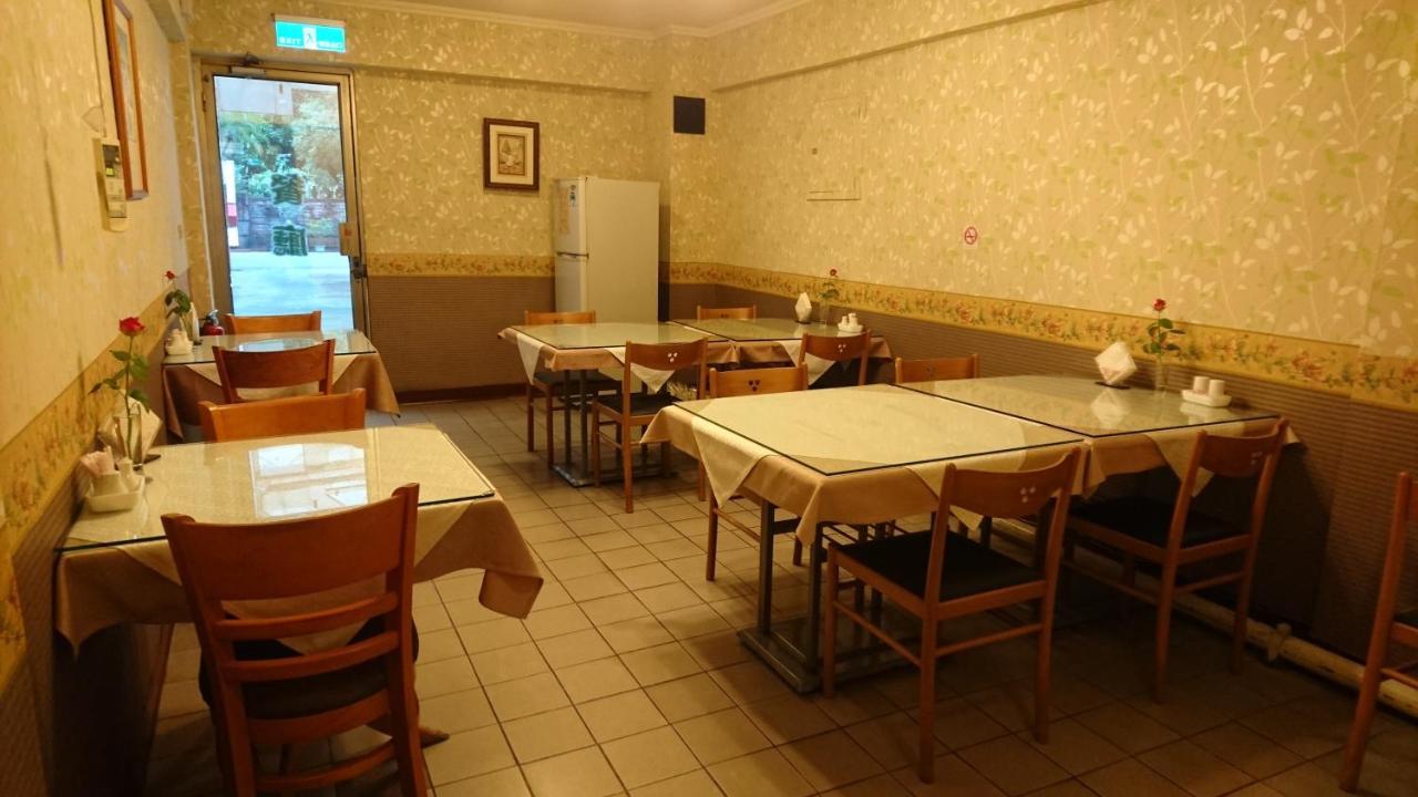 Park Motel Chiayi Exterior foto
